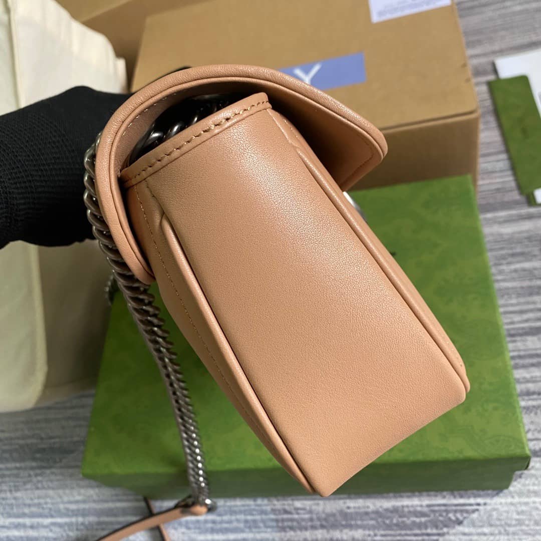 Gvc*1 GG Marmont Matelasse Shoulder Bag Replica Brown 443497