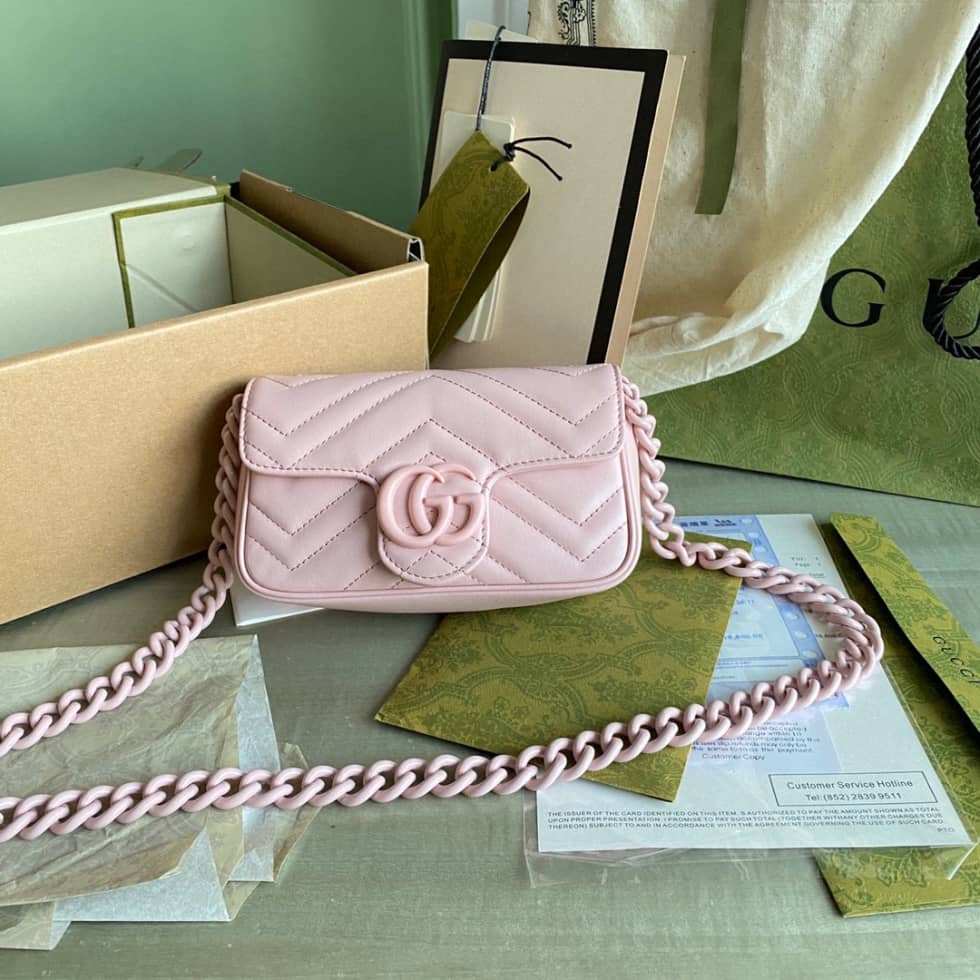 Gvc*1 GG Marmont Quilting S*per Mini 476433 Replica Crossbody Bag