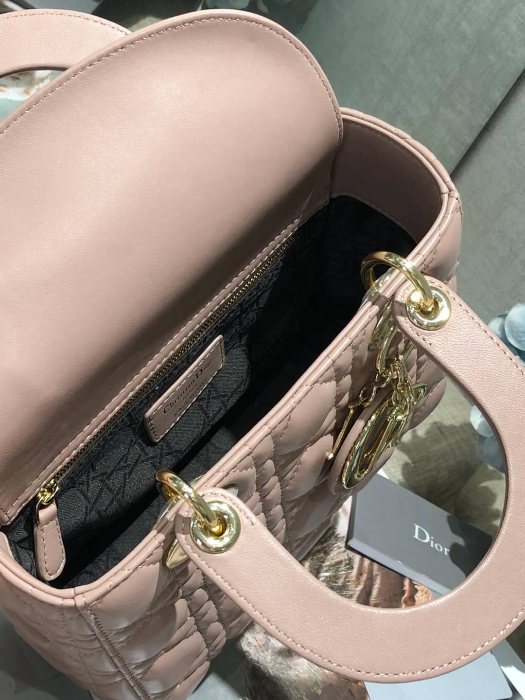 Chr1st1an D10r Lady D10r 20CM Replica Bag