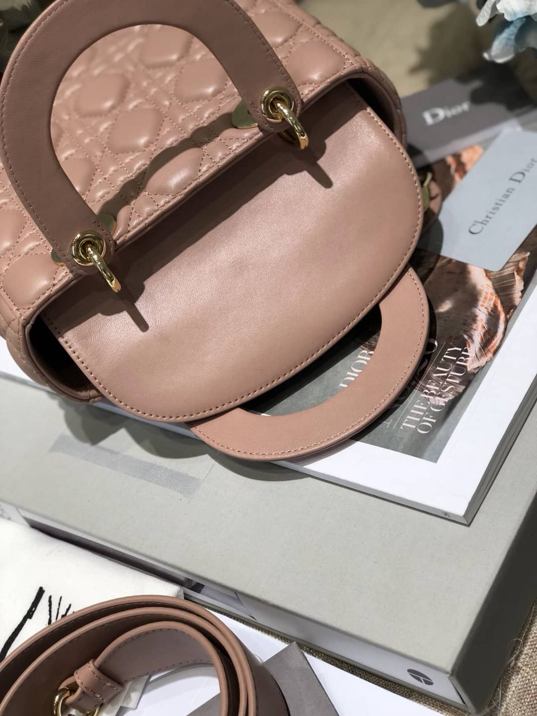 Chr1st1an D10r Lady D10r 20CM Replica Bag