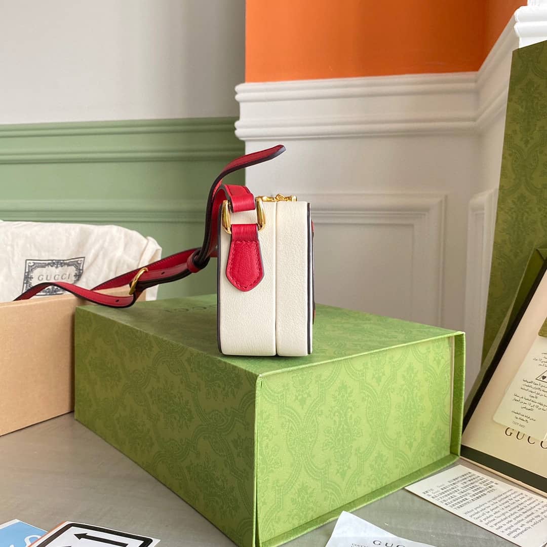 Gvc*1 Interlocking G Mini Bag Replica White 658230