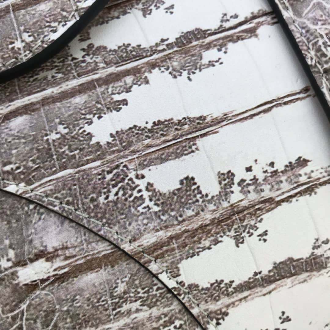 D10r Saddle Bag Dupe