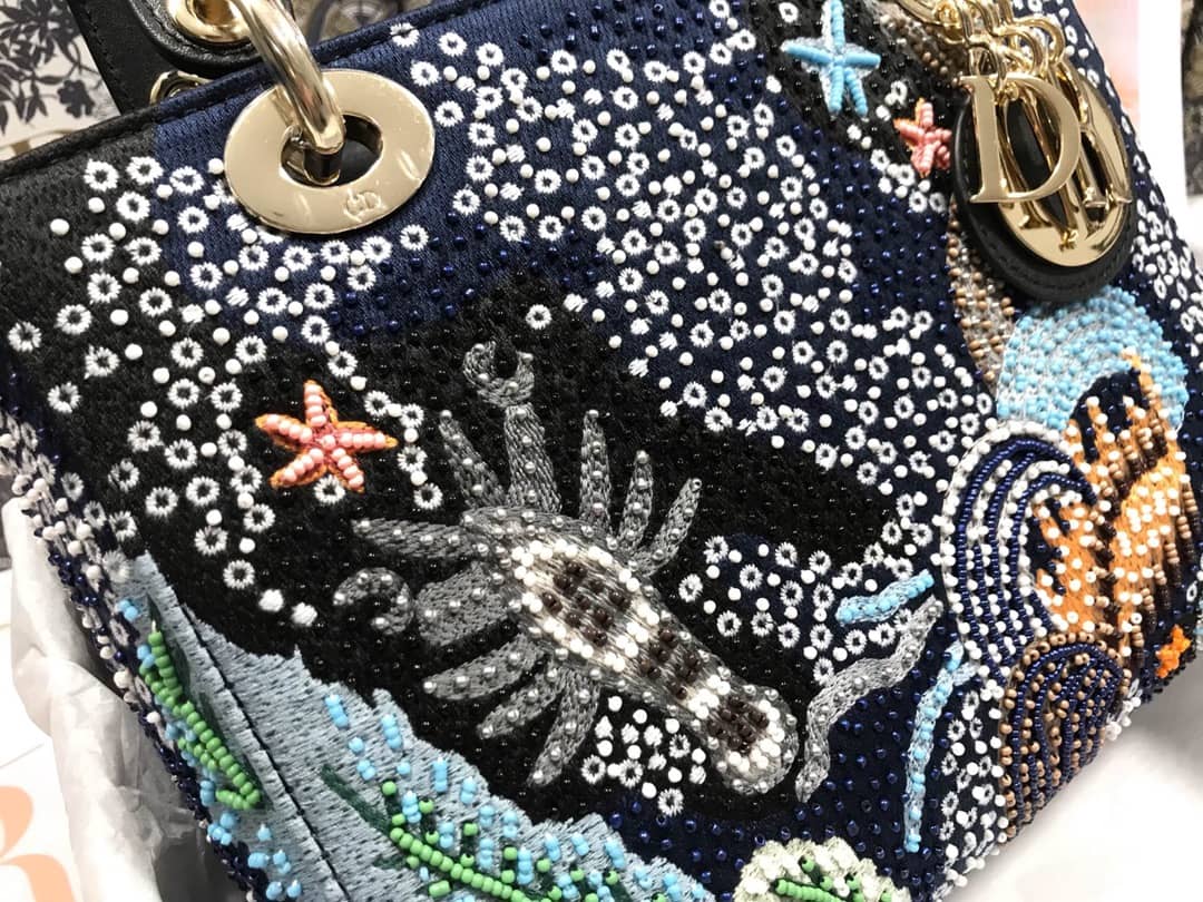 Chr1st1an D10r Lady D10r 24CM Replica Bag