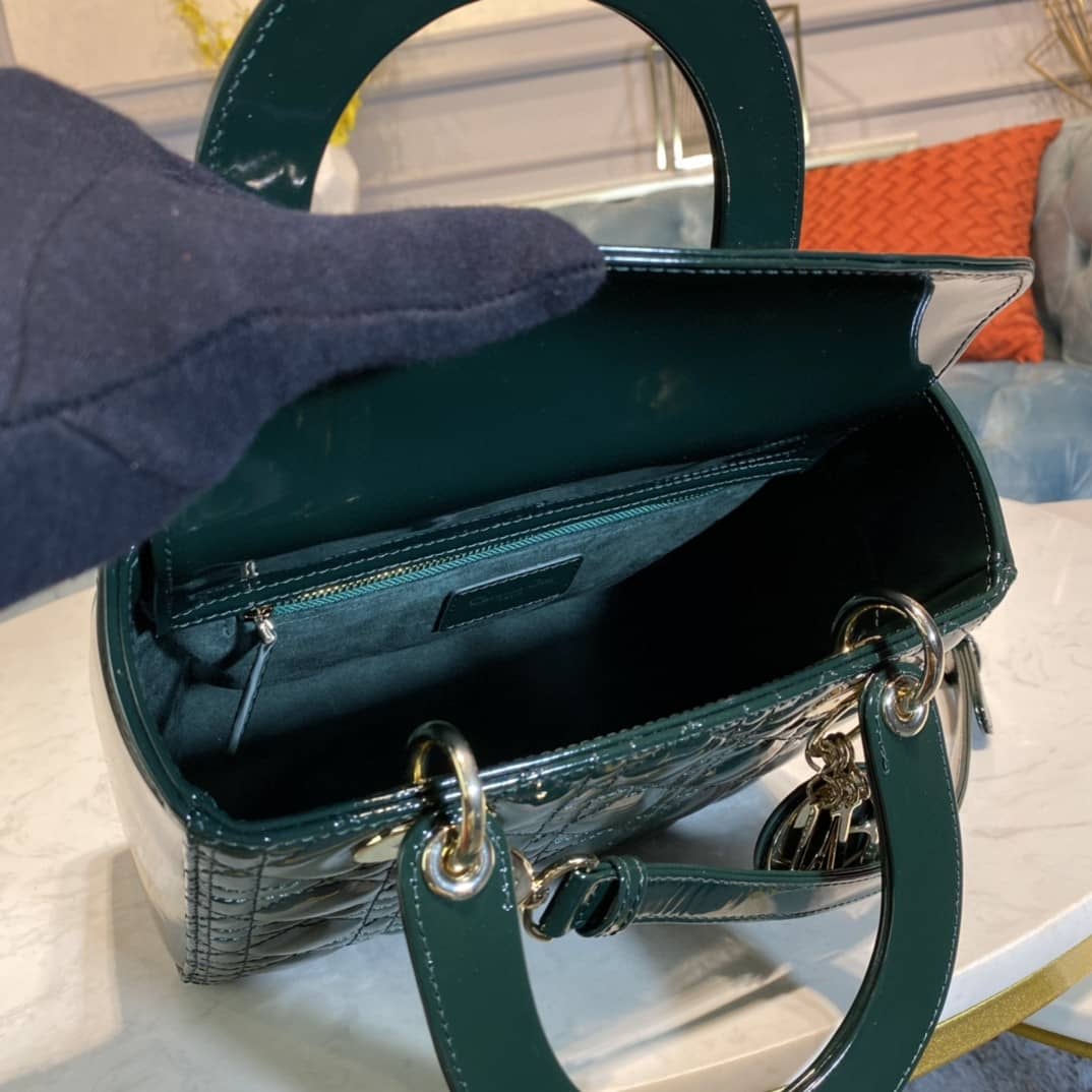 Chr1st1an D10r Lady D10r 24CM Replica Bag