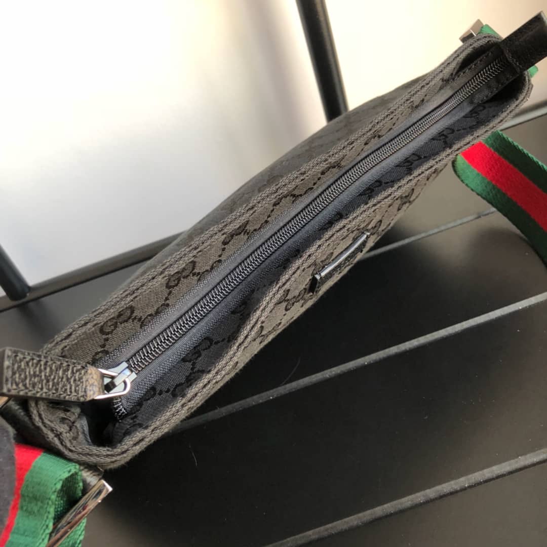 Gvc*1 GG Canvas Shoulder Bag Replica Black 189749