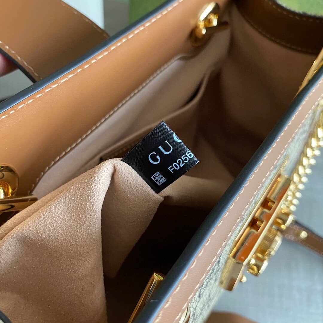 Gvc*1 Padlock Small GG Svp*me Canvas Shoulder Bag Replica Brown 498156