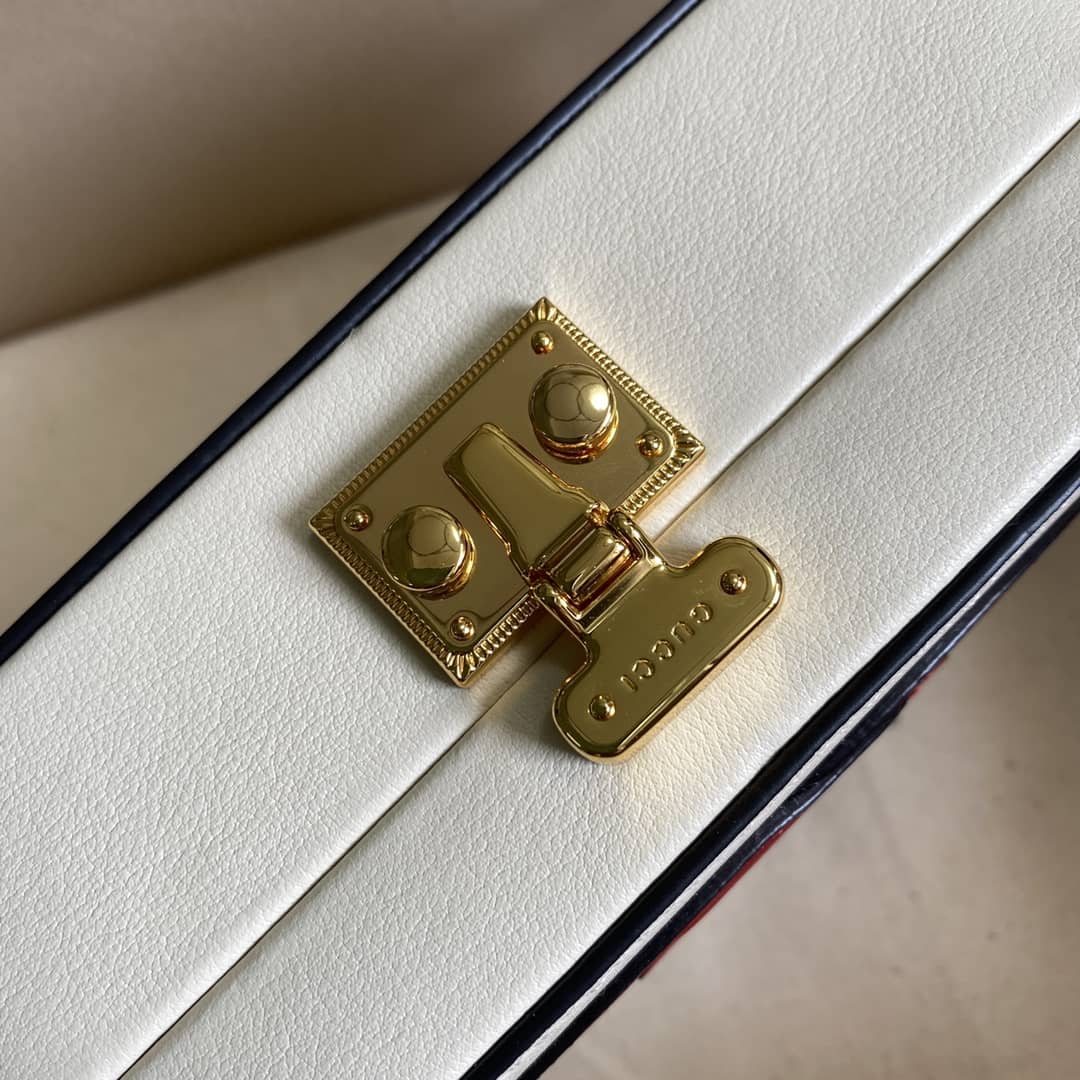 Gvc*1 Interlocking G Mini Bag Replica 658230