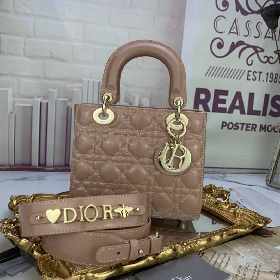 Chr1st1an D10r Lady D10r 20CM Replica Bag