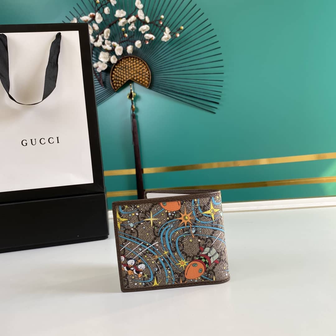 Gvc*1 x Disney Donald Duck Billfold Wallet Replica 647937