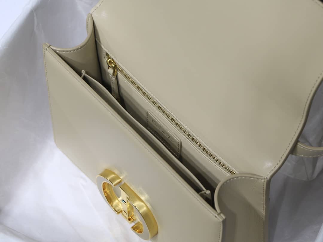 Chr1st1an D10r Montaigne Replica Bag