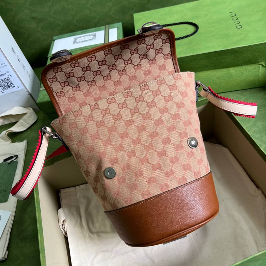 Gvc*1 GG Svp*me Canvas Bucket Bag Replica 630819