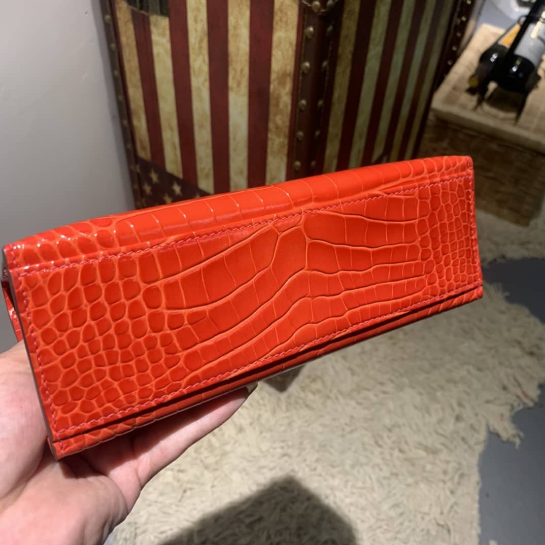H**me5 Kelly Replica Pochette