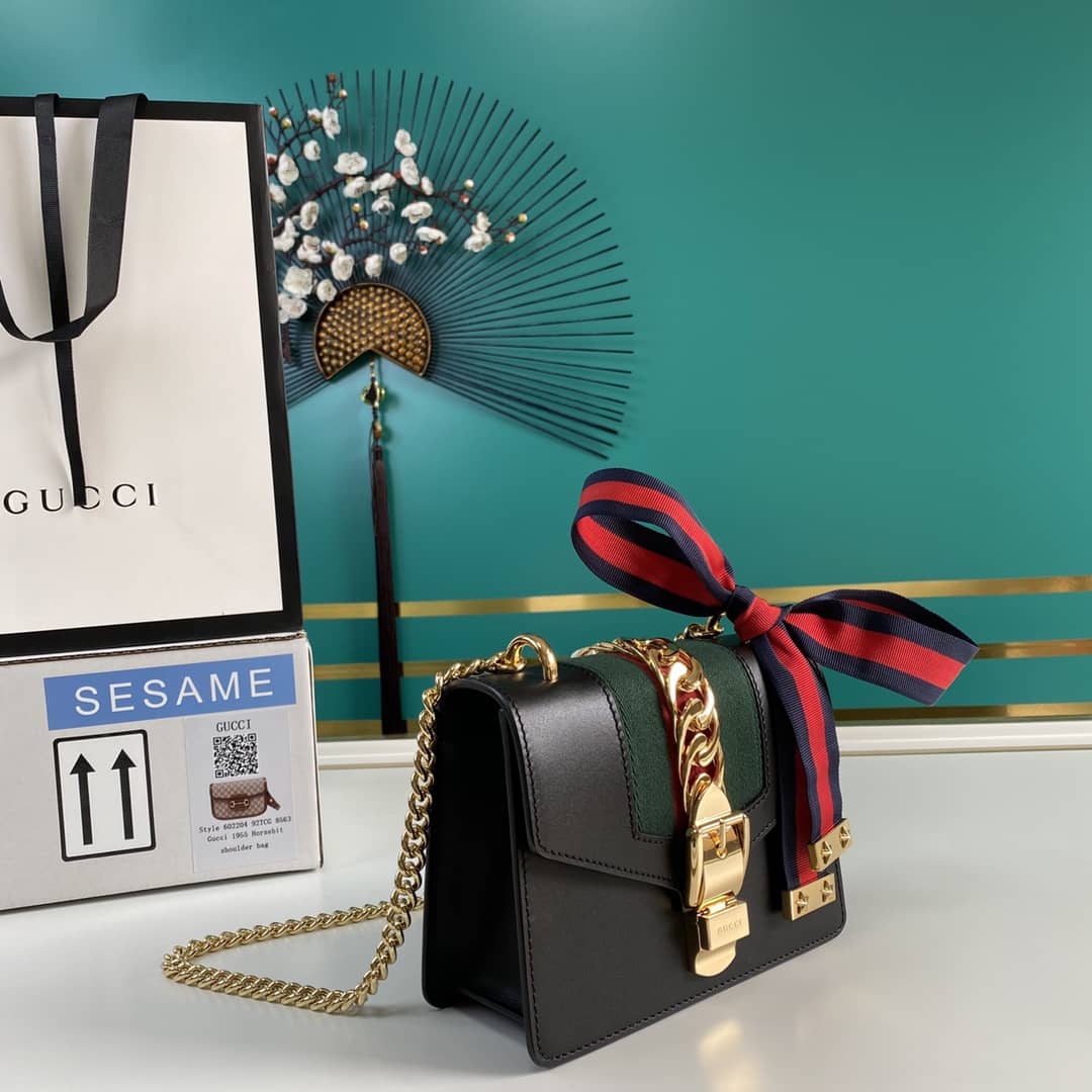 Gvc*1 Sylvie Mini Chain Shoulder Bag Replica 431666