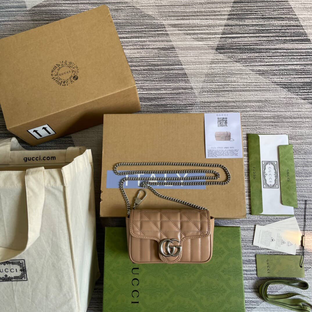 Gvc*1 GG Marmont Matelasse Leather Mini Shoulder Bag Replica Apricot 476433