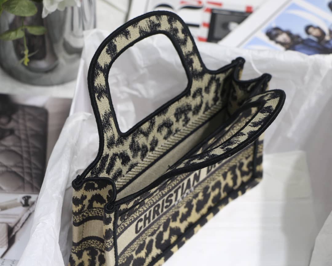 Chr1st1an D10r CD Book Embroidery Replica Tote