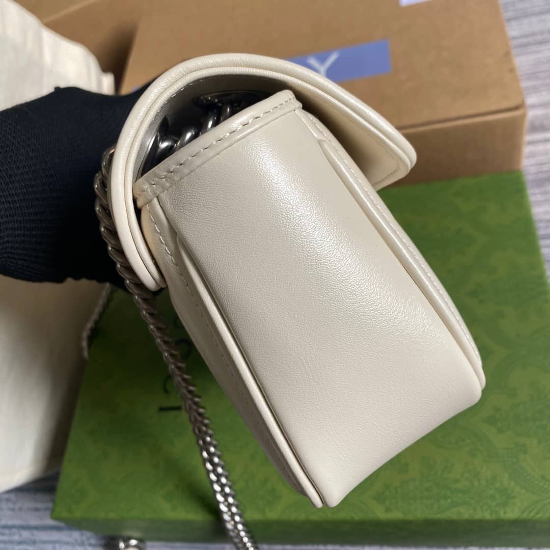 Gvc*1 GG Marmont Mini Matelasse Shoulder Bag Replica White 446744