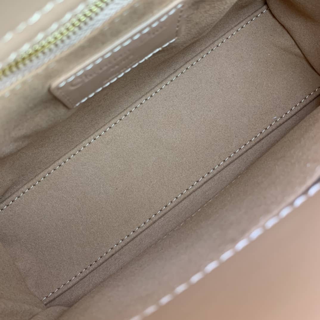 Chr1st1an D10r Lady D10r 20CM Replica Bag