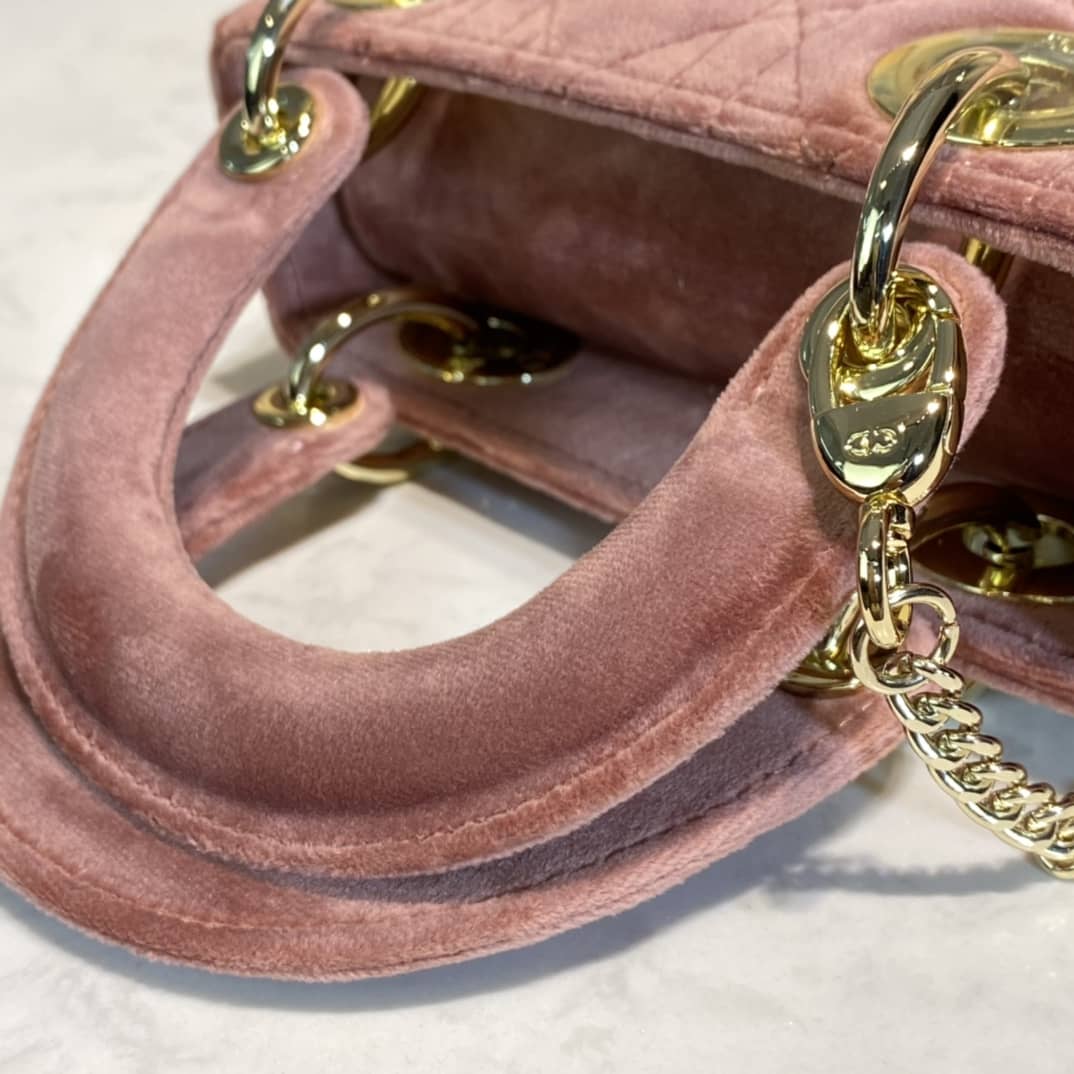 Chr1st1an D10r Lady 17CM Replica Bag