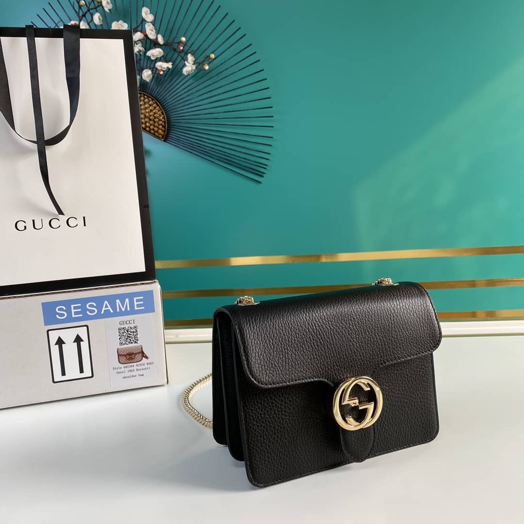 Gvc*1 Interlocking Leather Chain Crossbody Bag Replica 510304