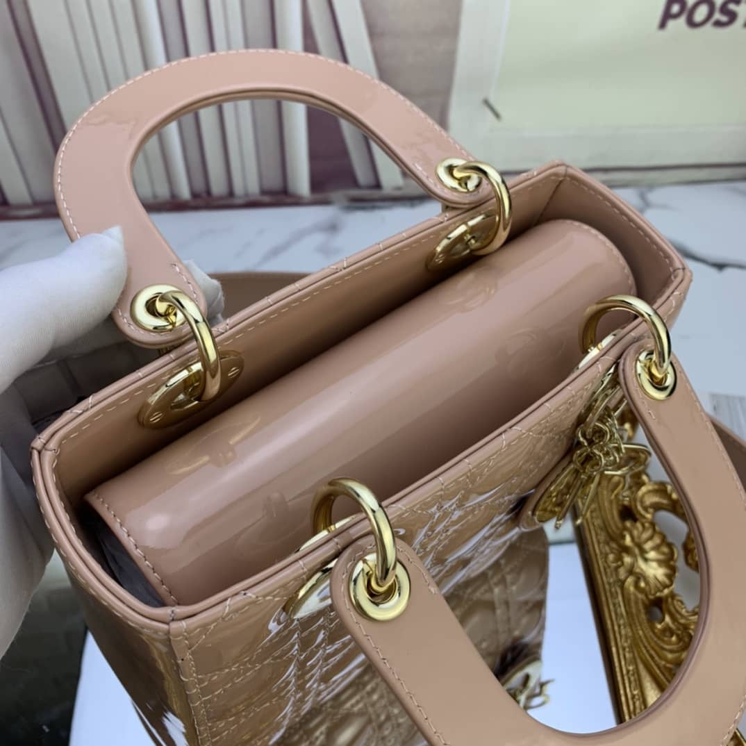 Chr1st1an D10r Lady D10r 20CM Replica Bag