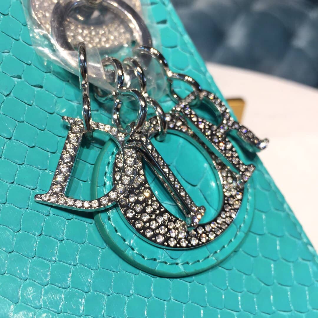 Chr1st1an D10r Lady D10r 17CM Replica Bag