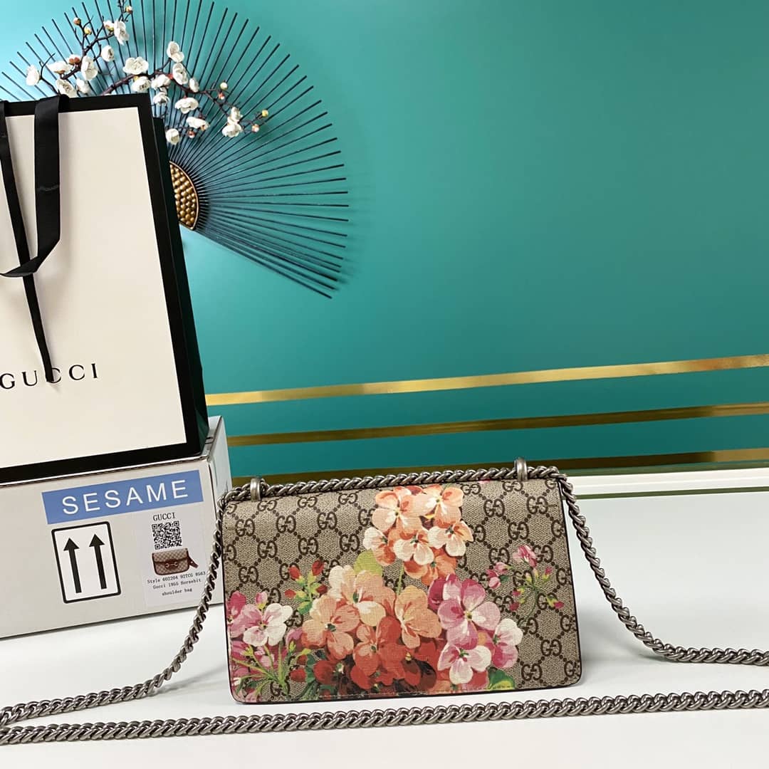 Gvc*1 Dionysus GG Svp*me Small Crossbody Bag Replica 499623