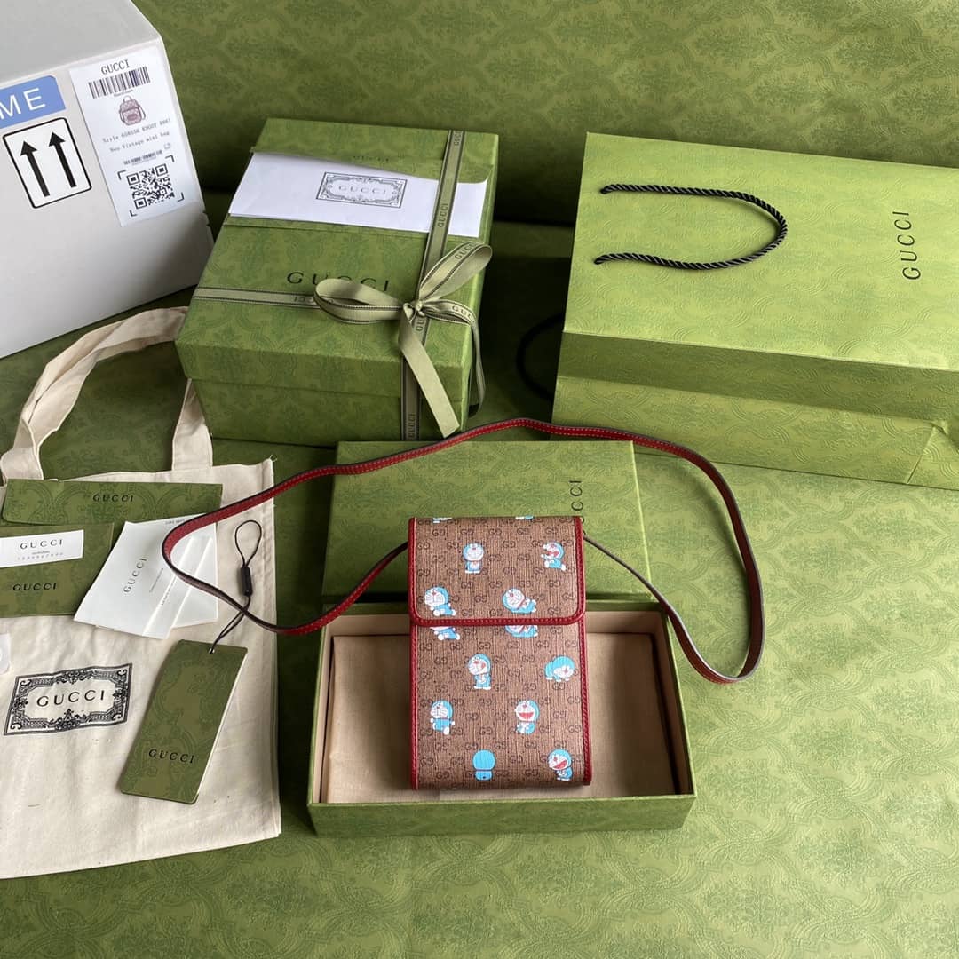 Gvc*1 X Doraemon Mini Canvas Phone Bag Replica 647805