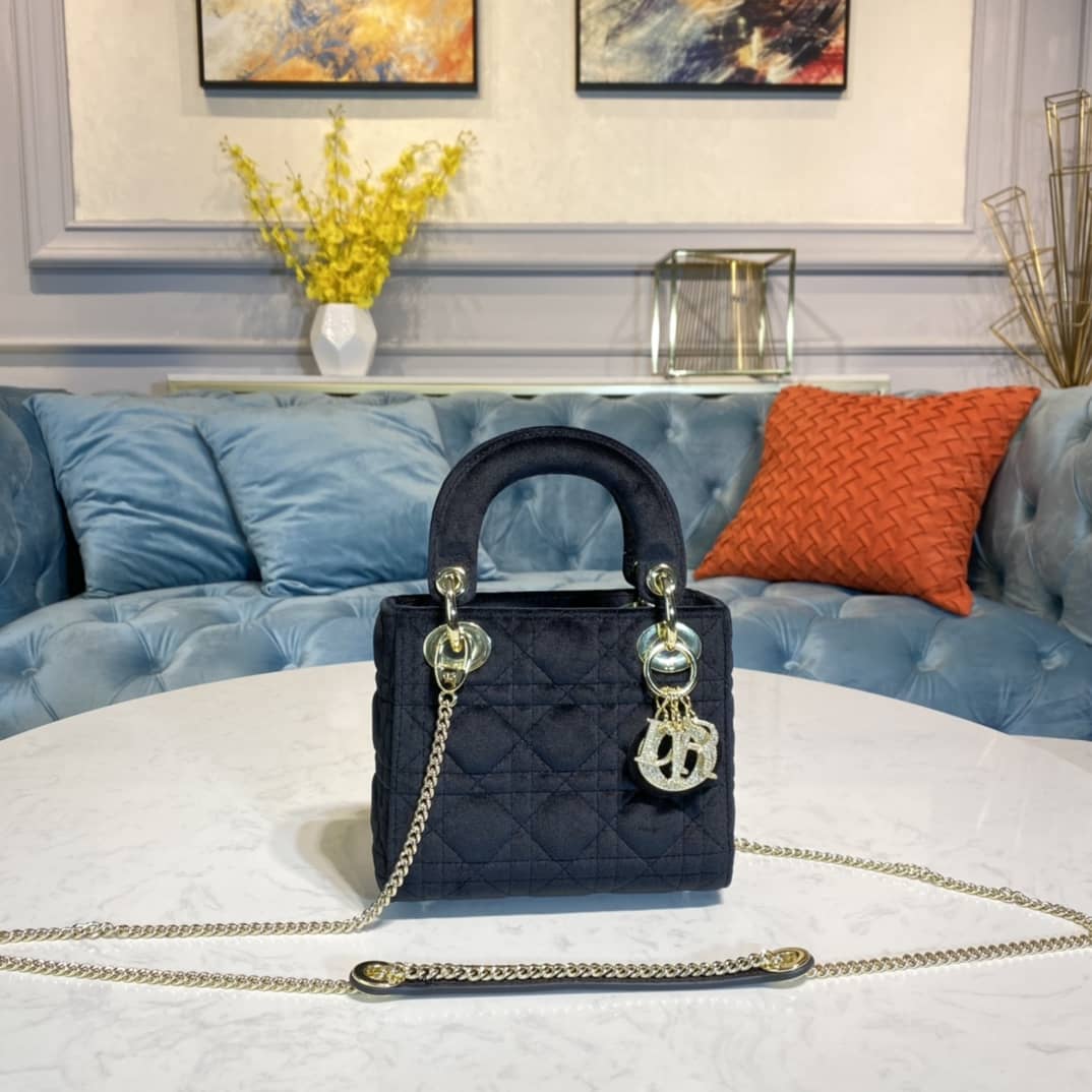 Chr1st1an D10r Lady 17CM Replica Bag