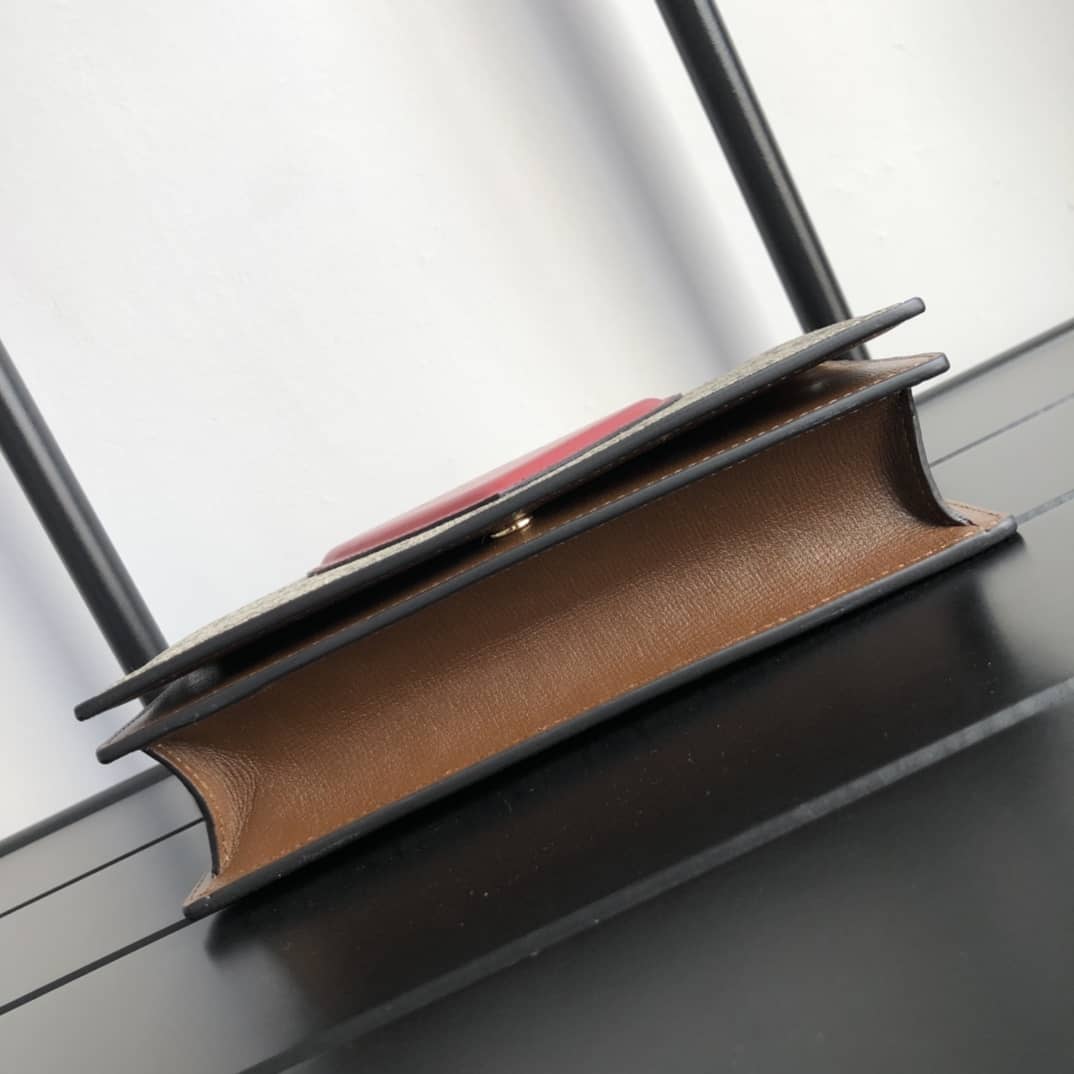 Gvc*1 Valentine Day Chain Card Case Wallet Replica 648948