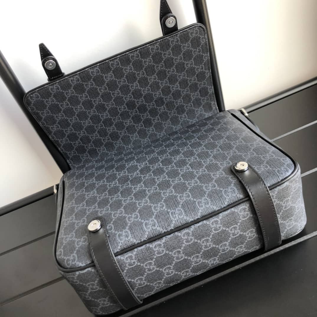 Gvc*1 GG Svp*me Canvas Messenger Bag Replica Black 658542