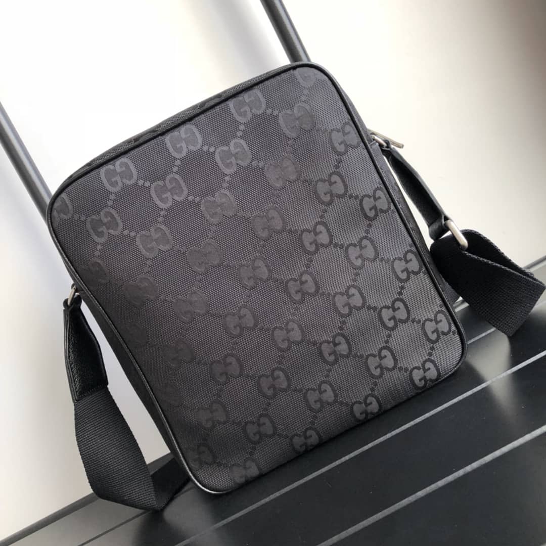 Gvc*1 H9hbn Off The Grid Bag Replica Black 625858