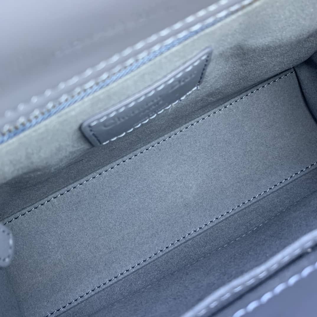 Chr1st1an D10r Lady D10r 20CM Replica Bag