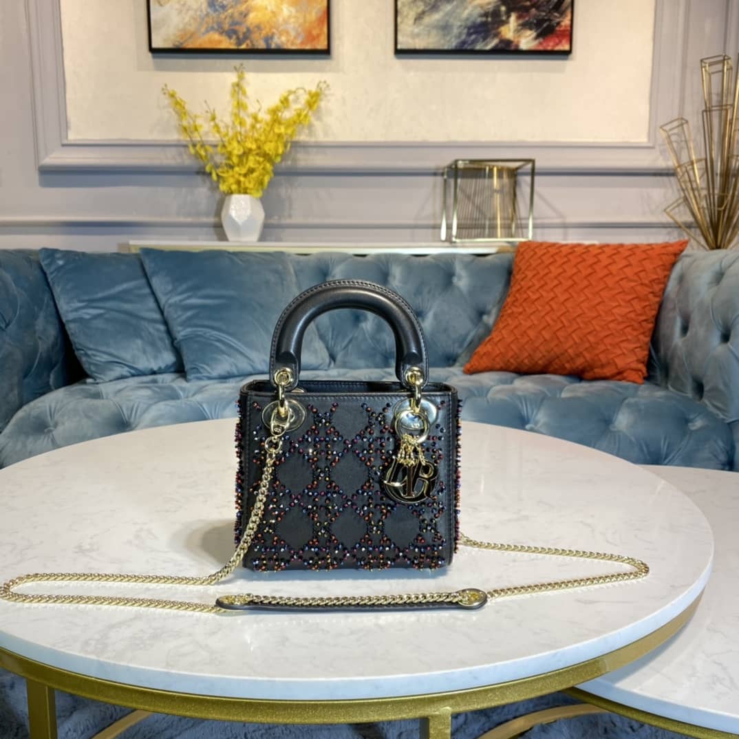 Chr1st1an D10r Lady D10r 17CM Replica Bag
