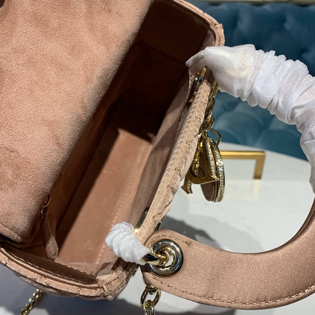 Chr1st1an D10r Lady D10r 17CM Replica Bag