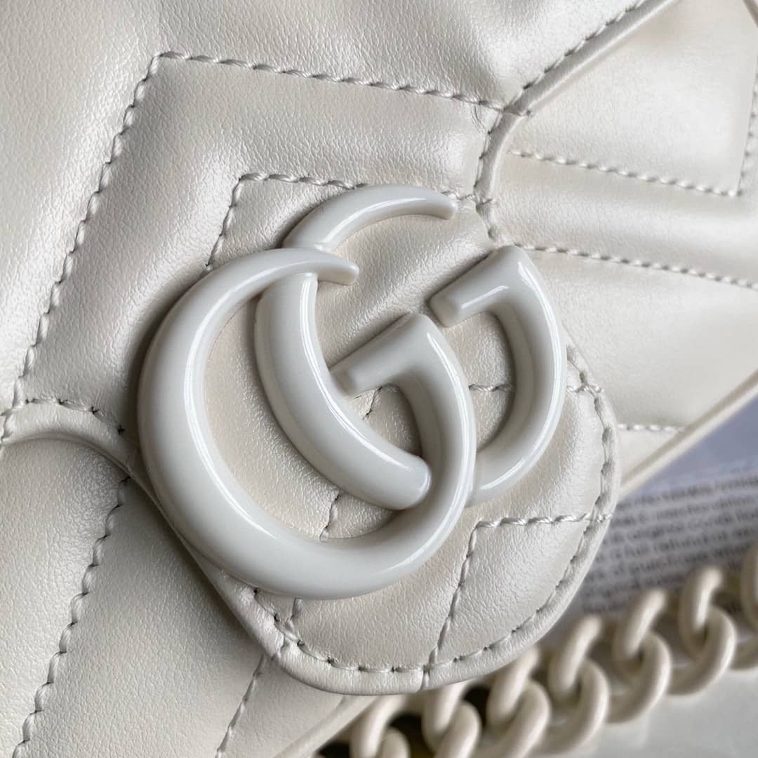 Gvc*1 GG Marmont Quilting S*per Mini 476433 Replica Crossbody Bag