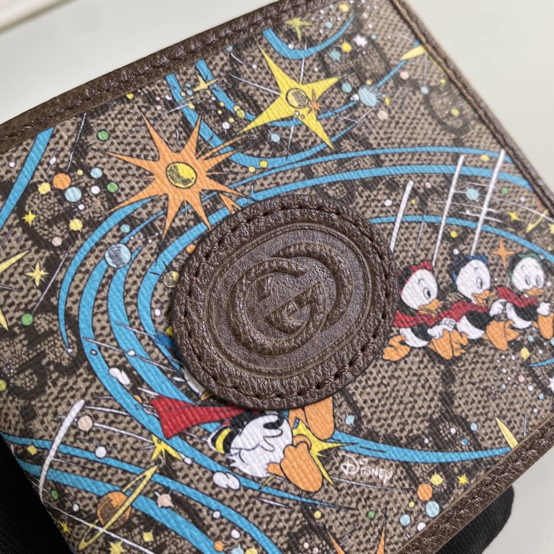 Gvc*1 x Disney Donald Duck Billfold Wallet Replica 647937