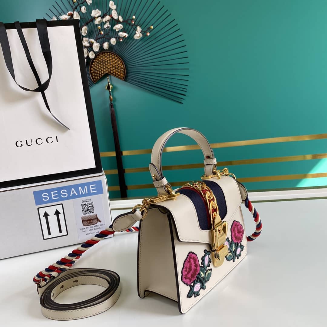 Gvc*1 Womens Sylvie Leather Mini Bag Replica 470270