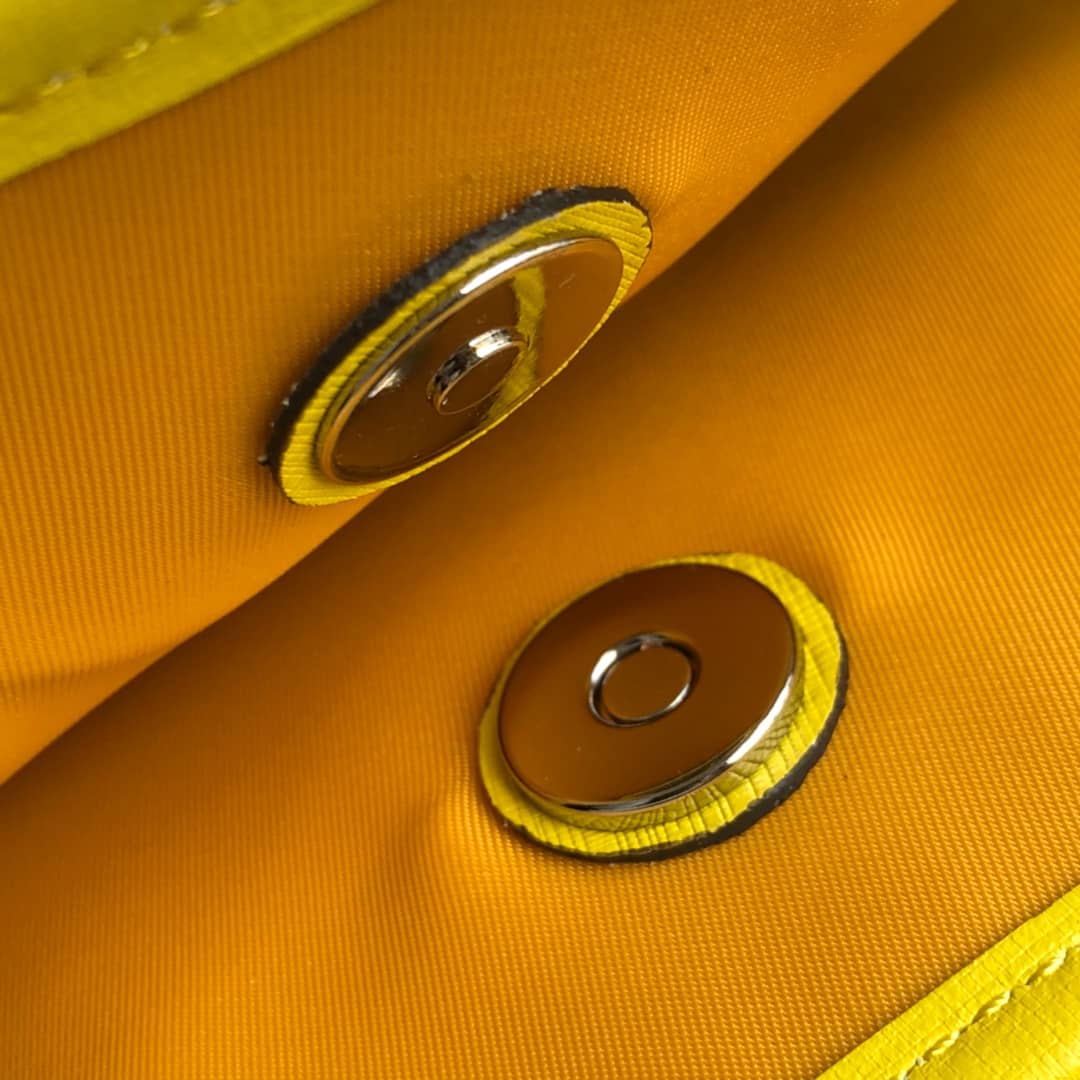 Gvc*1 GG Svp*me Kids Girl Tote Replica Yellow 605614