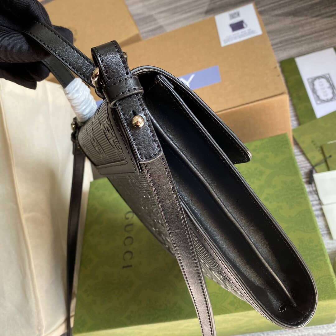 Gvc*1 GG Embossed Leather Shoulder Bag Black 627470