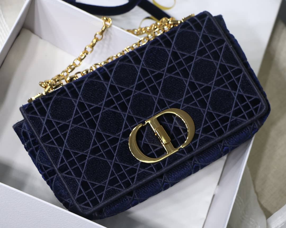 Chr1st1an D10r Caro Replica Bag