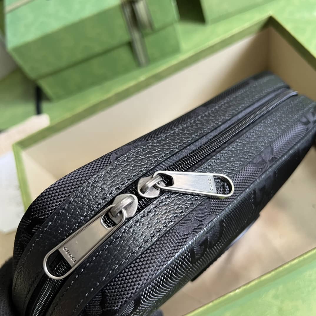 Gvc*1 Purse Dupes Off The Grid Packing Cube Make Up 701092