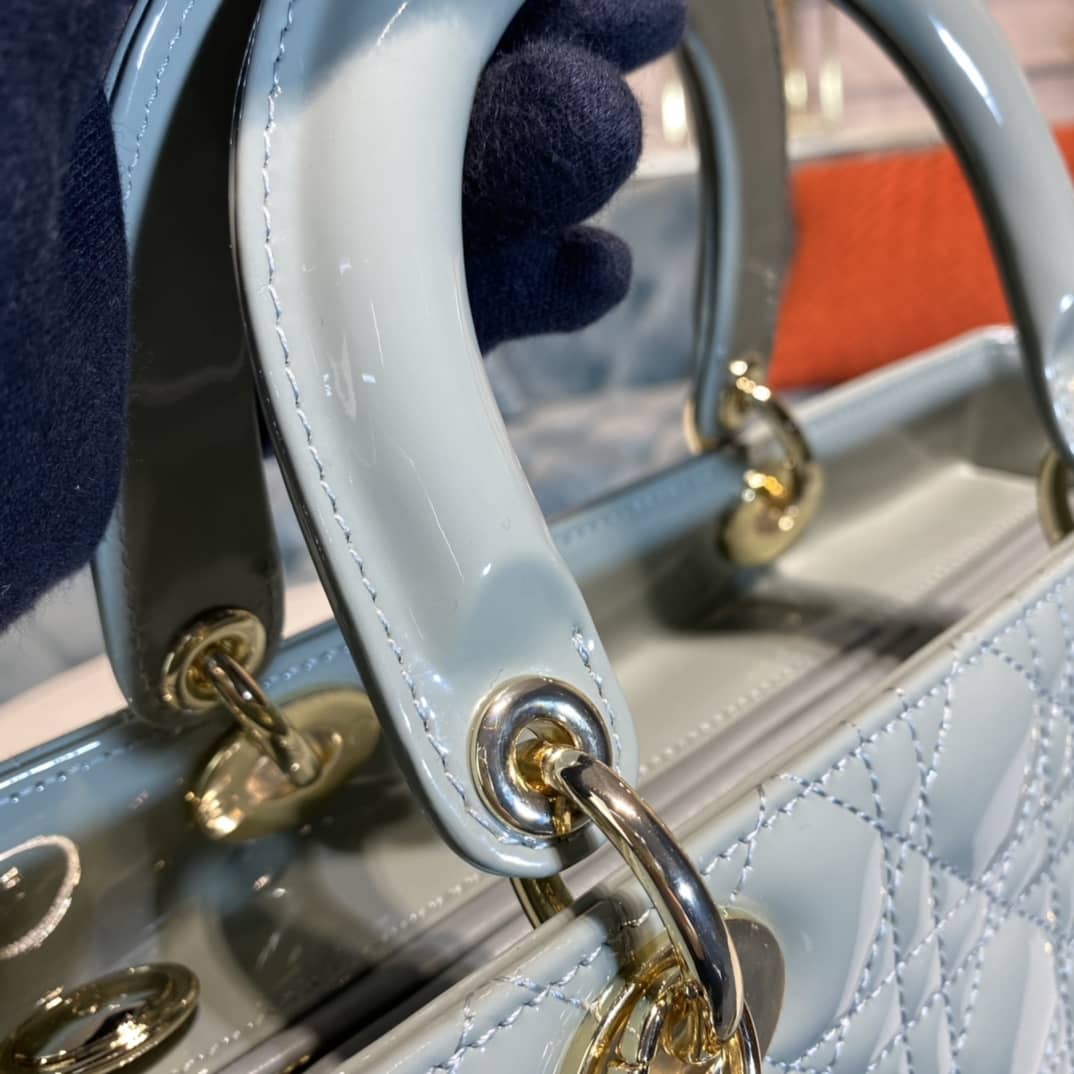 Lady D10r Dupe 32CM Replica Bag