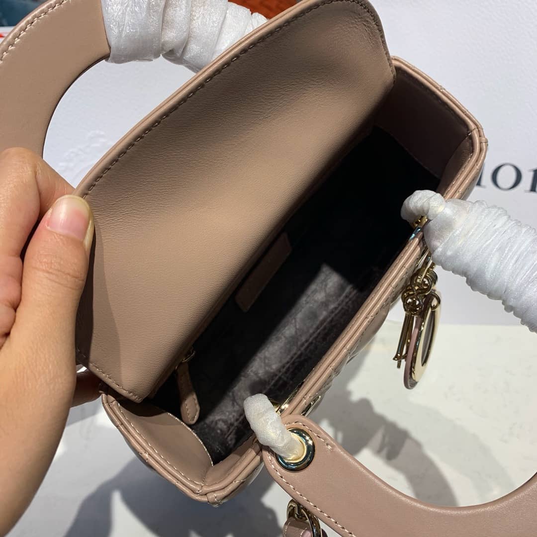 Chr1st1an D10r Lady D10r 20CM Replica Bag