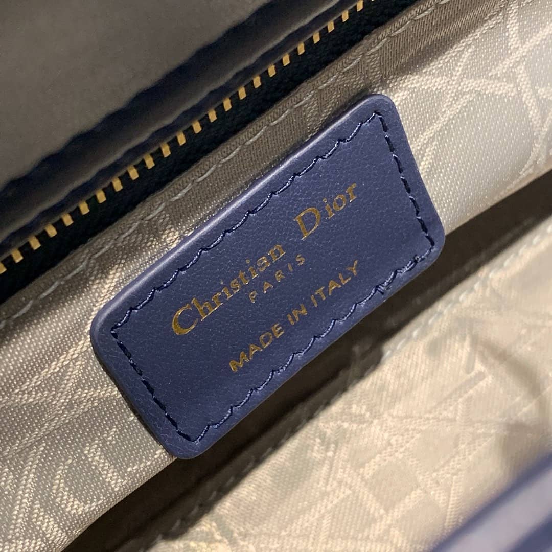 Chr1st1an D10r Lady D10r 20CM Replica Bag