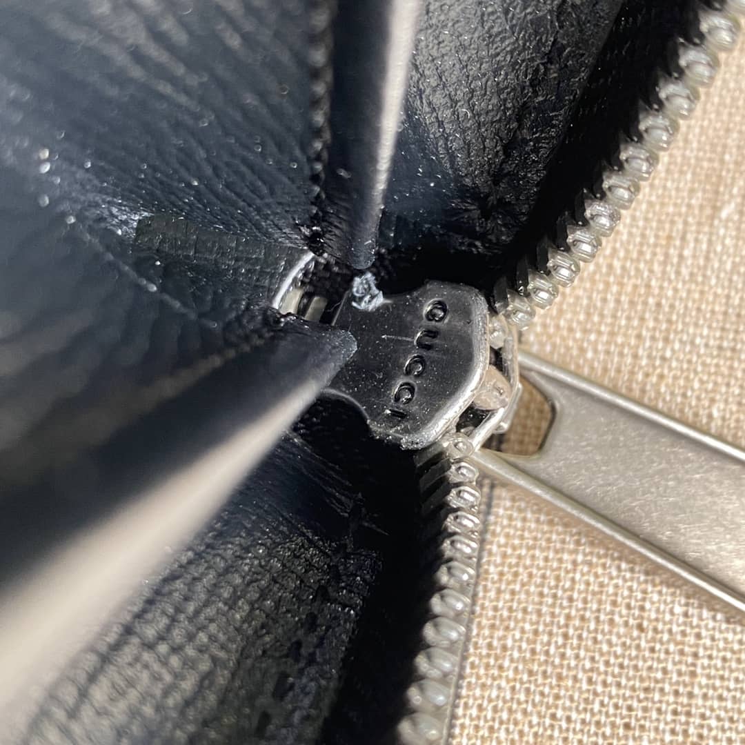 Gvc*1 Interlocking G Zip Around Wallet Replica 673003