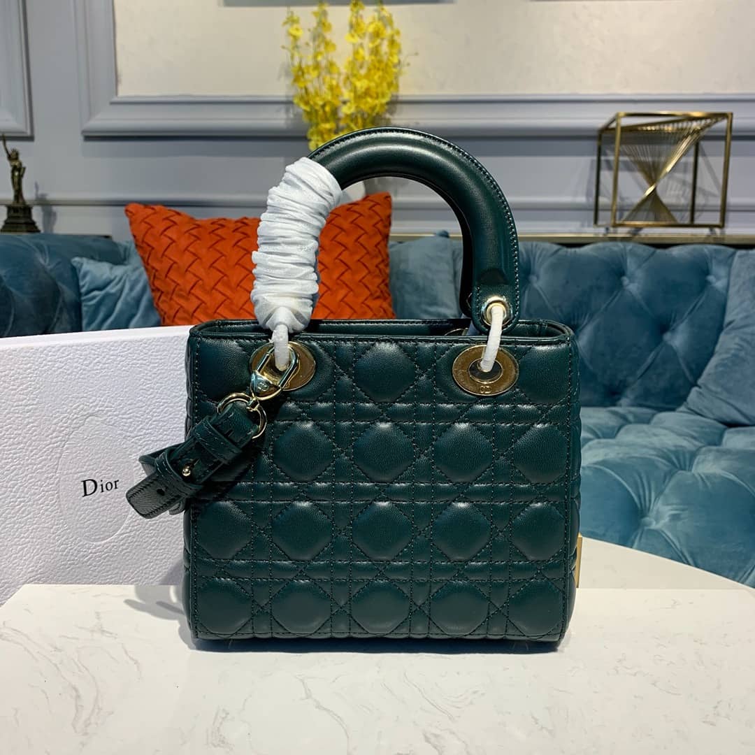 Chr1st1an D10r Lady D10r 20CM Replica Bag