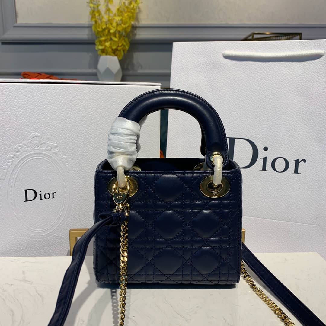 Chr1st1an D10r Lady D10r 17CM Replica Bag