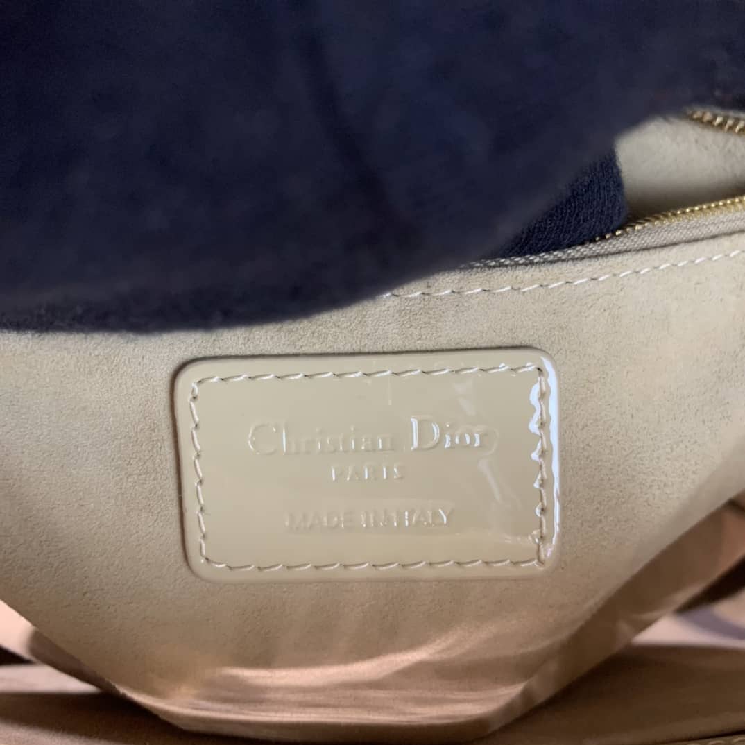 Chr1st1an D10r Lady D10r 32CM Replica Bag