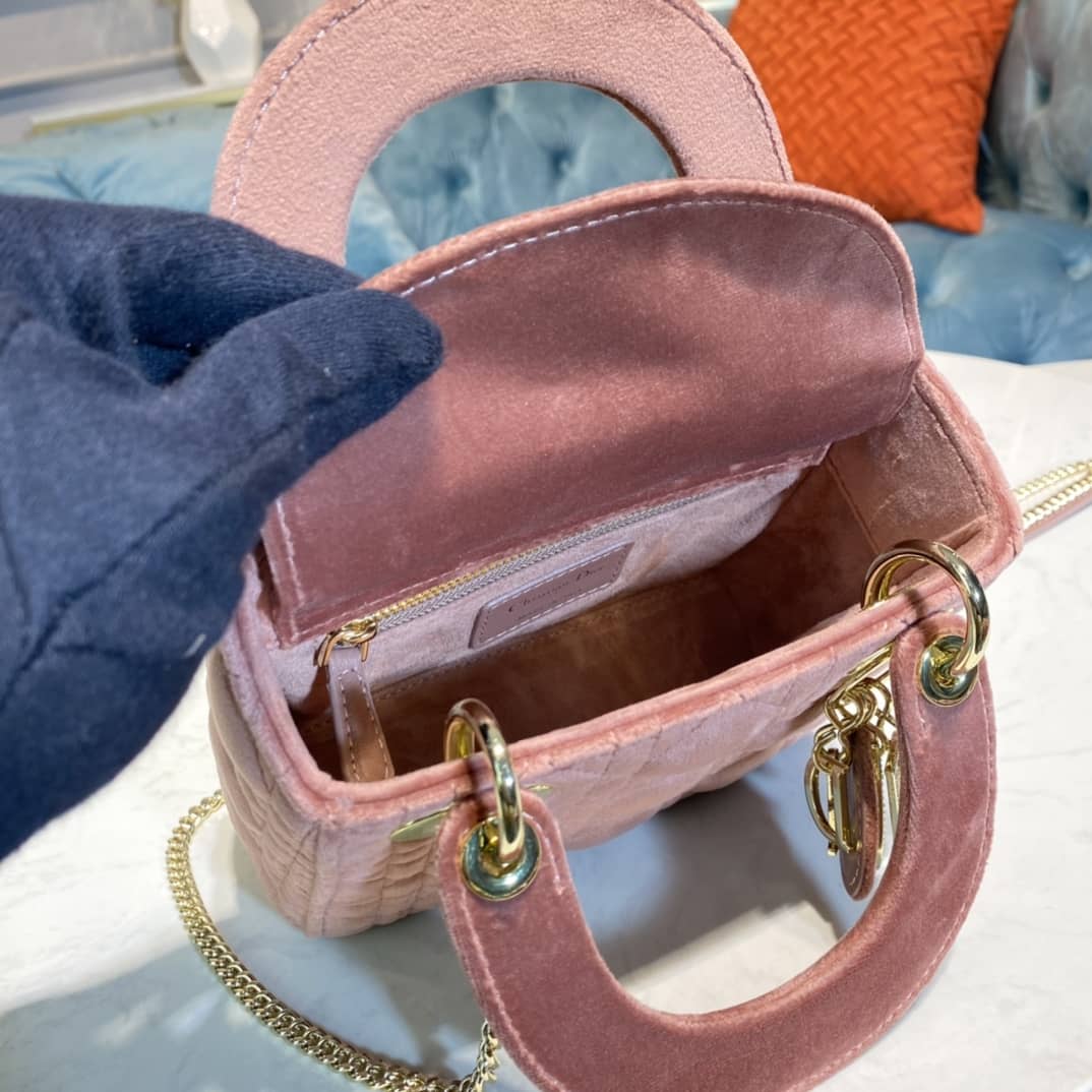 Chr1st1an D10r Lady 17CM Replica Bag