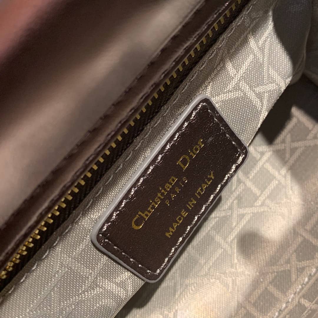 Chr1st1an D10r Lady D10r 17CM Replica Bag